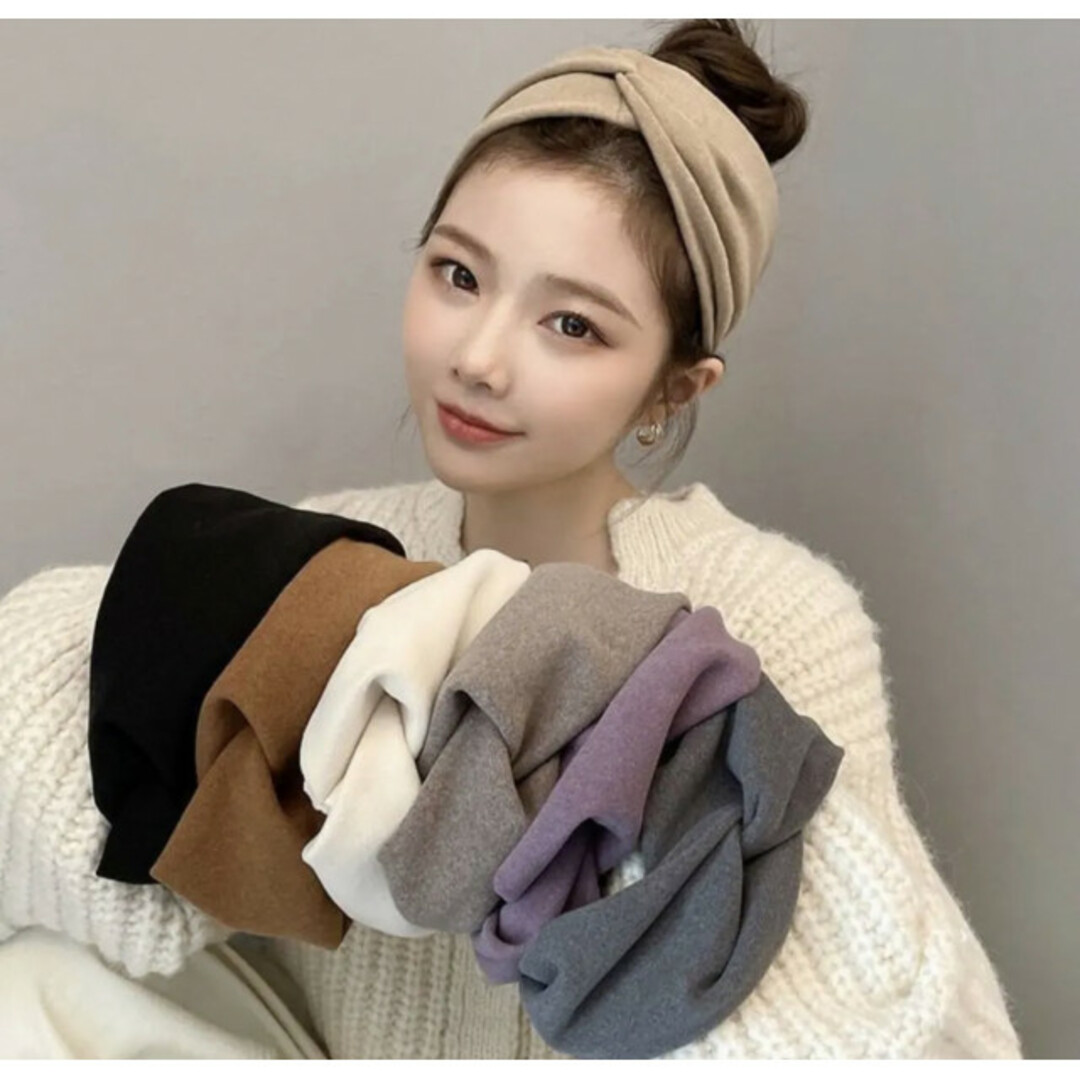 ヘアバンド　【ブラック】ターバン　クロスヘアバンド　韓国　おしゃれ　シンプル レディースのヘアアクセサリー(ヘアバンド)の商品写真