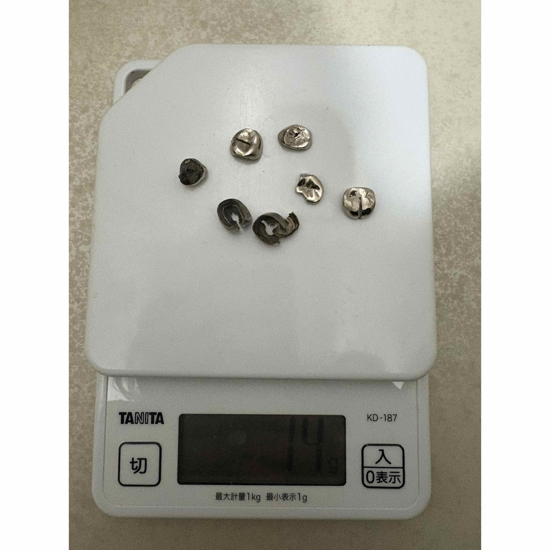 銀歯 ハンドメイドのハンドメイド その他(その他)の商品写真