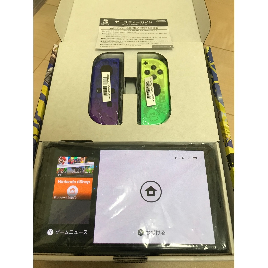 Nintendo Switch(ニンテンドースイッチ)の✨美品有機ELスプラトゥーンモデルSwitch本体一式＋マリオソフト13本付✨ エンタメ/ホビーのゲームソフト/ゲーム機本体(家庭用ゲーム機本体)の商品写真