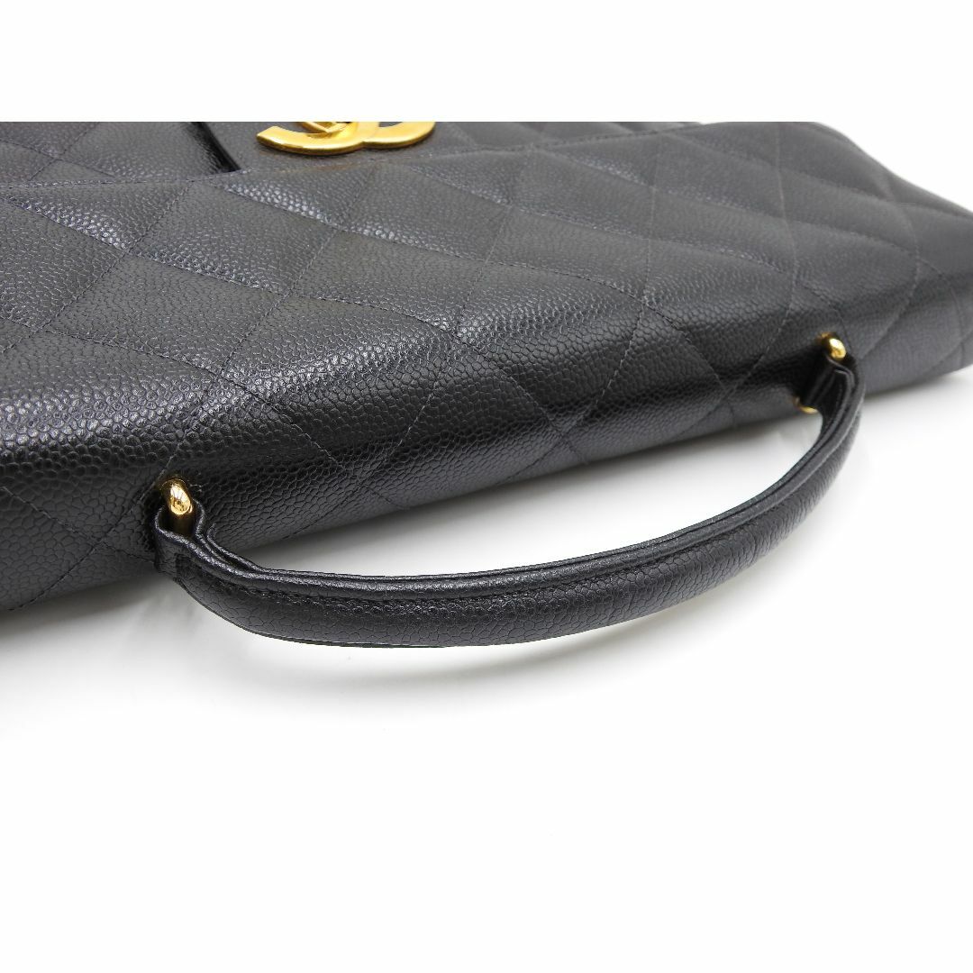CHANEL - シャネル マトラッセ ビジネスバッグ 書類ケース CHANEL - シャネル マトラッセ ビジネスバッグ 書類ケース