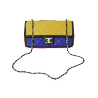 CHANEL(バッグ ・ イエロー/黄色系)のフリマアイテム一覧 CHANEL(バッグ ・ イエロー/黄色系)のフリマアイテム一覧