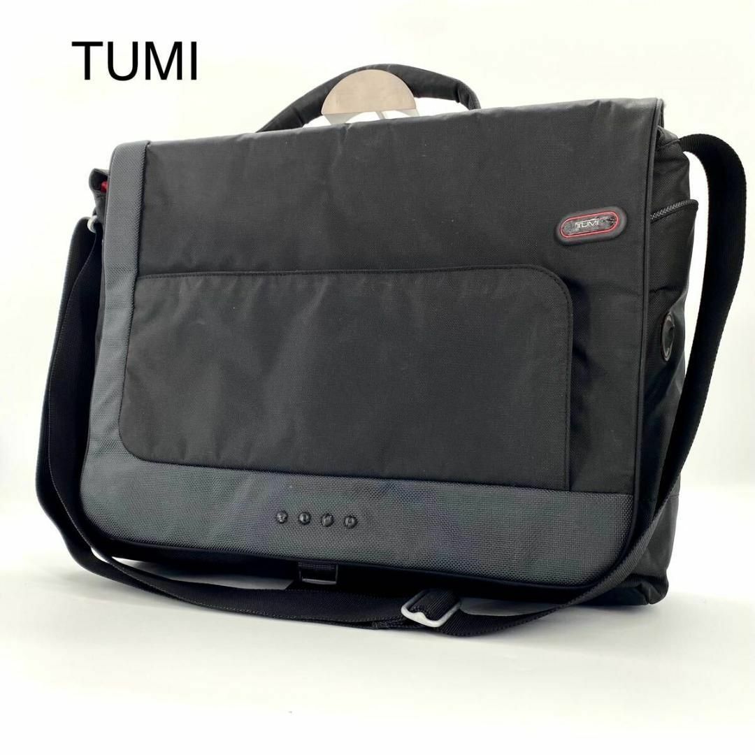TUMI - ☆美品☆ TUMI トゥミ ショルダーバッグ ナイロン 黒 TUMI - ☆美品☆ TUMI トゥミ ショルダーバッグ ナイロン 黒