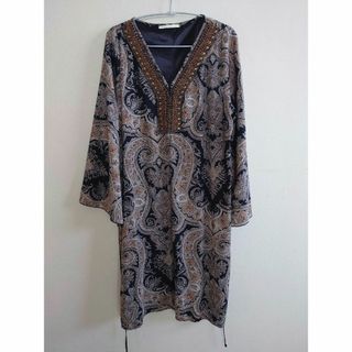 オシャレウォーカー(osharewalker)の【お値下げ】オシャレウォーカー☆ヴィンテージペイズリーワンピース(ひざ丈ワンピース)