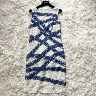 タダシショウジ(TADASHI SHOJI)の美品　タダシショージ　膝丈　ワンピース　総レース　白　サイズS(ひざ丈ワンピース)