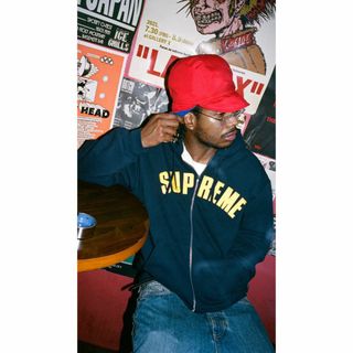 シュプリーム(Supreme)のSupreme Arc Thermal Zip Up Hooded 24AW(パーカー)