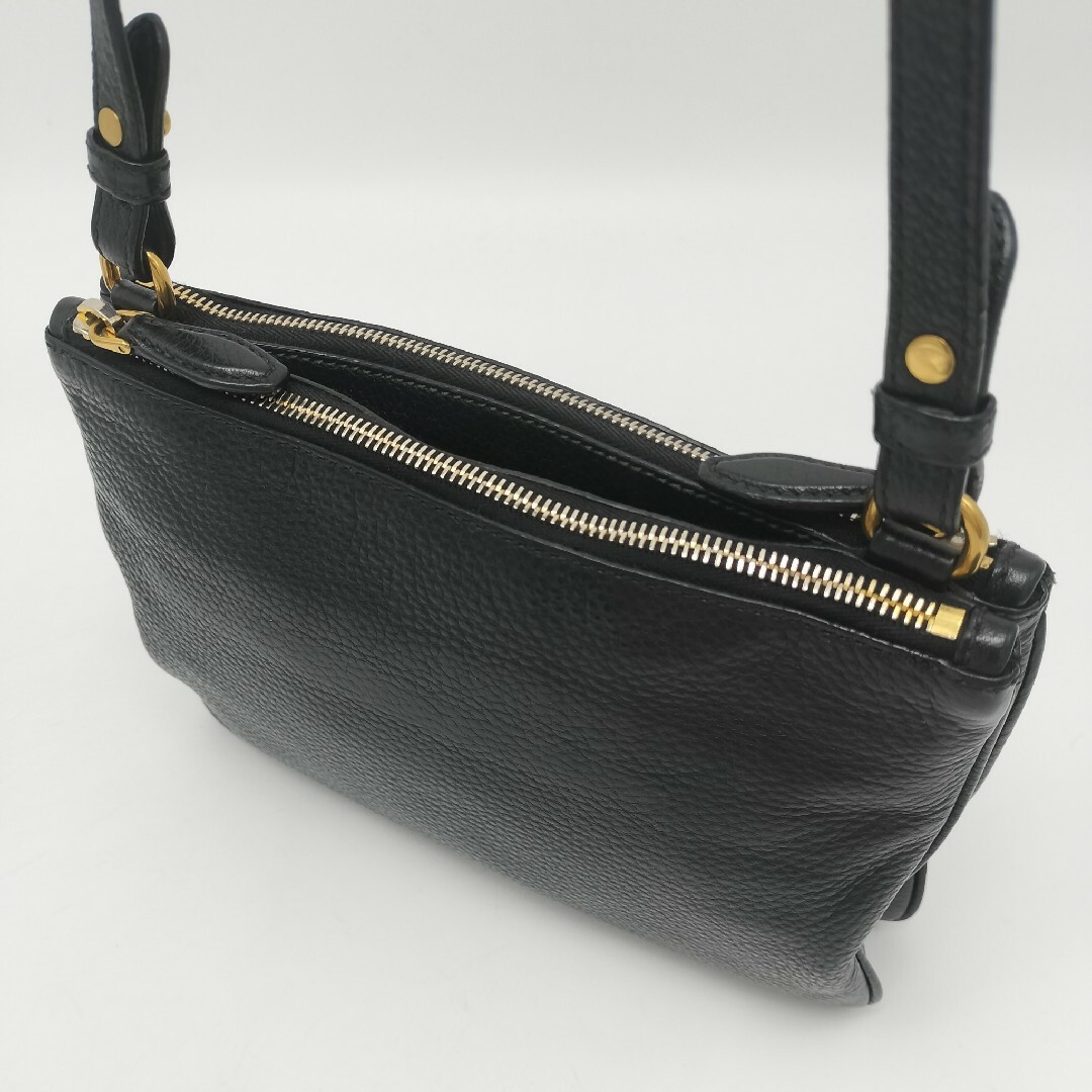 【超極美品】PRADA プラダ　ショルダーバッグ　ナイロン　レザー　ブラック　黒 極美品】PRADA プラダ ショルダーバッグ サコッシュ ナイロン