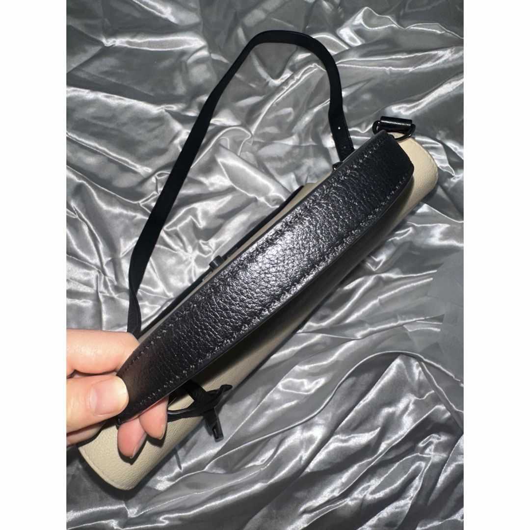 LOUIS VUITTON(ルイヴィトン)のルイ ヴィトン Louis Vuitton ショルダーバッグ ブラックロックミー レディースのバッグ(ショルダーバッグ)の商品写真