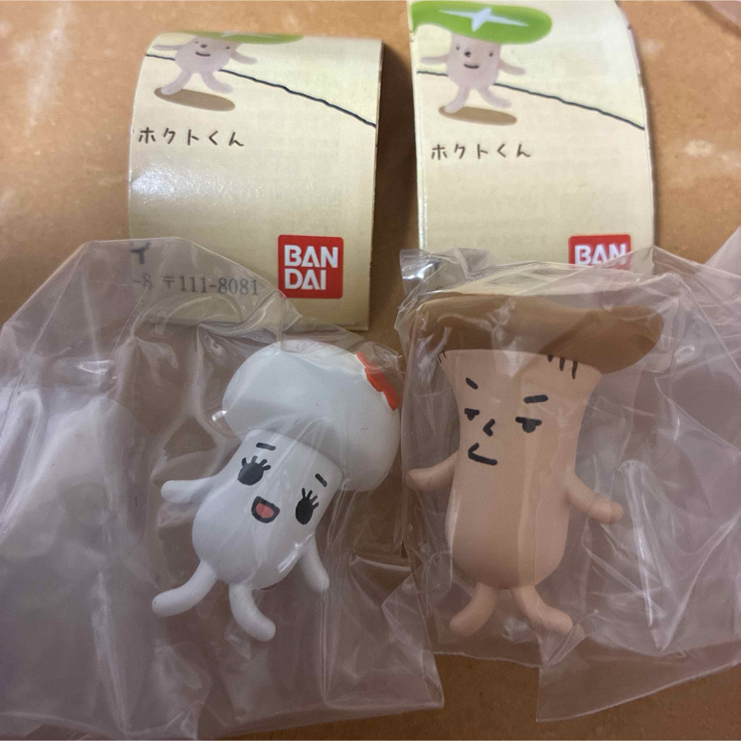 BANDAI(バンダイ)のならぶんです。 エリンギとぶなぴー フィギュア エンタメ/ホビーのおもちゃ/ぬいぐるみ(キャラクターグッズ)の商品写真