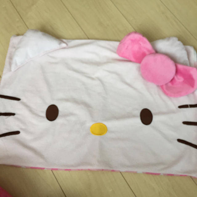 サンリオ - キティちゃん枕カバー♡の通販 by *♡OKR∞TDYS♡*｜サンリオならラクマ