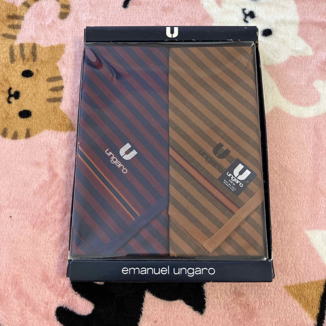 emanuel ungaro(エマニュエルウンガロ)のウンガロハンカチ 2枚セット メンズのファッション小物(ハンカチ/ポケットチーフ)の商品写真