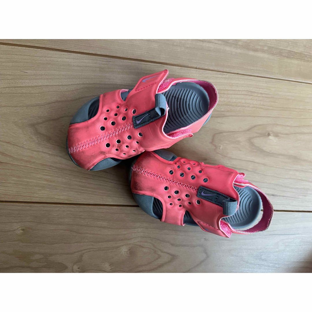 NIKE(ナイキ)のNIKE サンダル キッズ 赤ちゃん キッズ/ベビー/マタニティのベビー靴/シューズ(~14cm)(サンダル)の商品写真