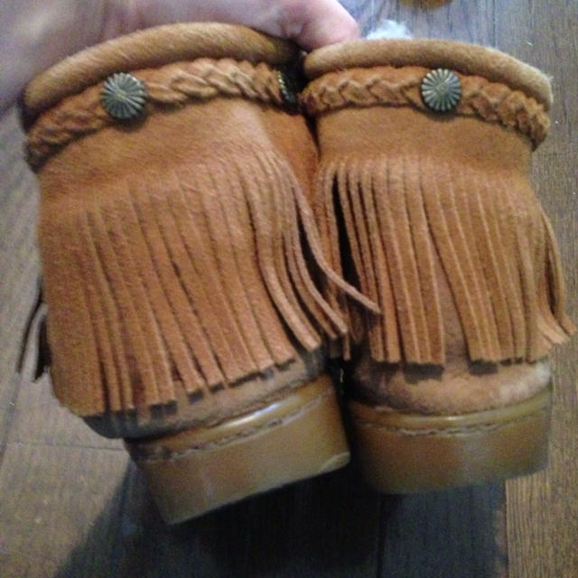 Minnetonka(ミネトンカ)のMINNETONKA ブーツ1 レディースの靴/シューズ(ブーツ)の商品写真