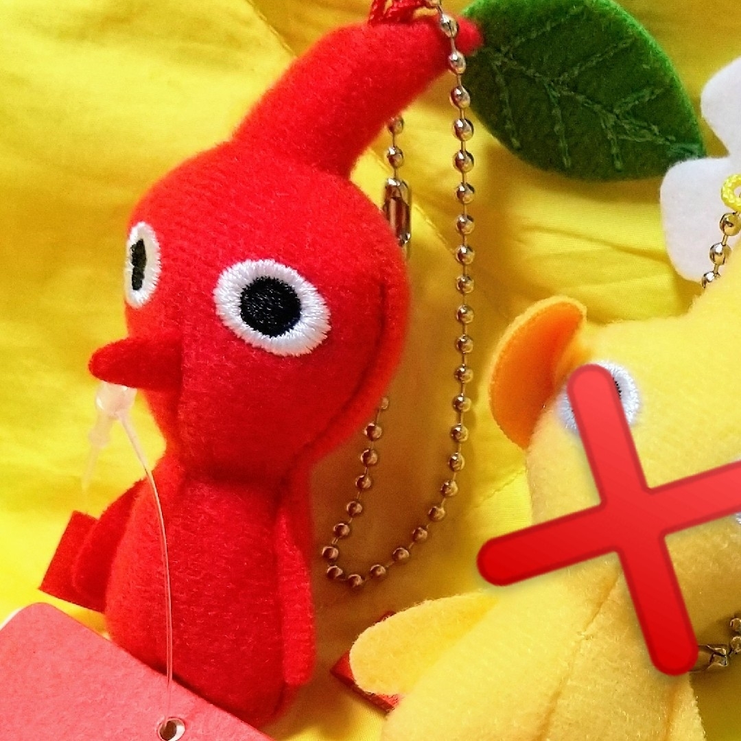 任天堂(ニンテンドウ)の【新品】赤ピクミン ぬいぐるみマスコット キーホルダー② エンタメ/ホビーのおもちゃ/ぬいぐるみ(キャラクターグッズ)の商品写真