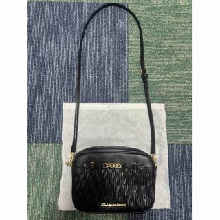 ジルバイジルスチュアート リボンポシェット ボルドー