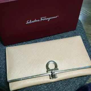 フェラガモ(Ferragamo)のフェサガモ長サイフ(財布)