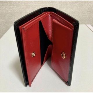 高品質　牛革 折り畳み財布　プレゼント　高品質　大容量　2つ折り　黒　赤(折り財布)