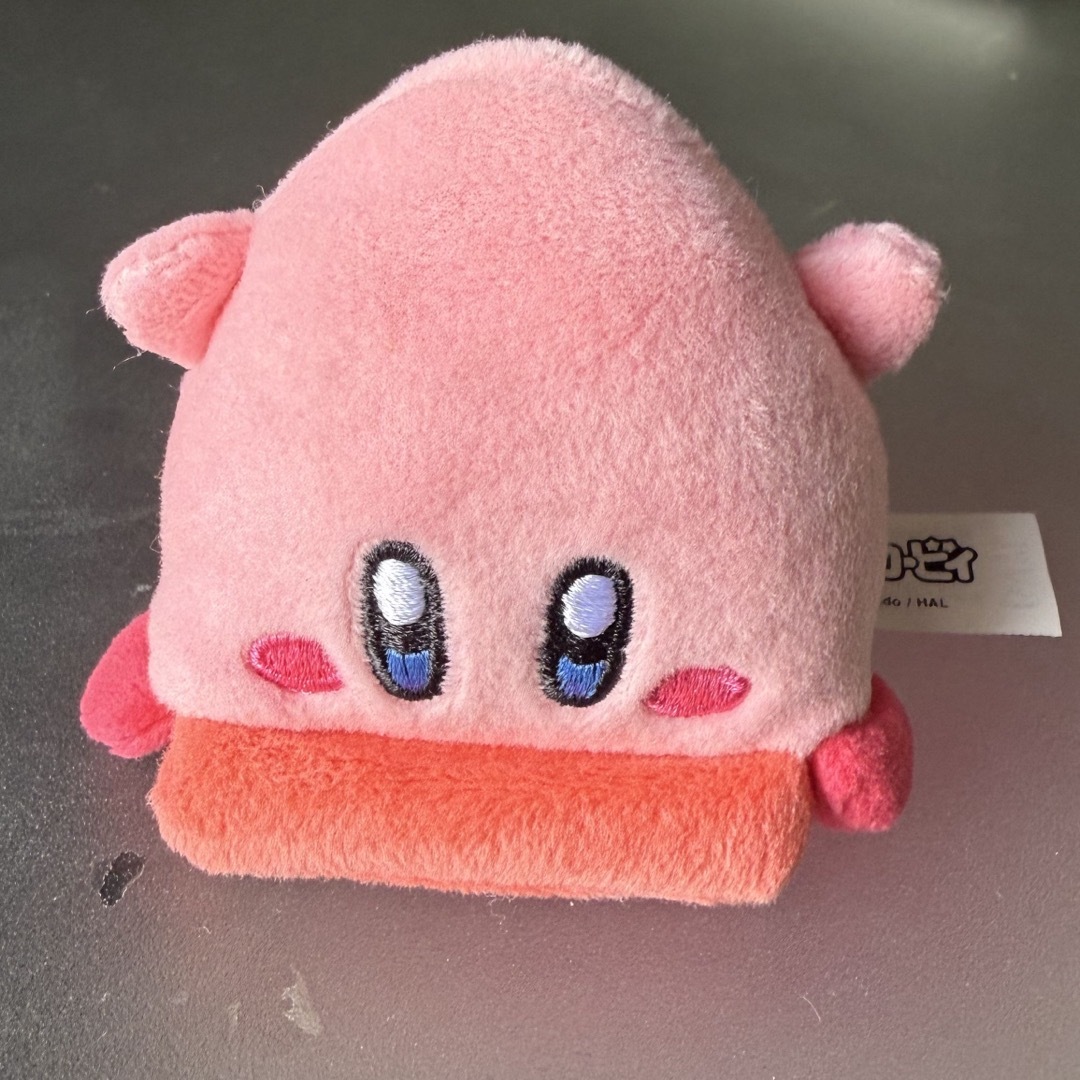 マクドナルド(マクドナルド)のカービィ ハッピーセット 三角 エンタメ/ホビーのおもちゃ/ぬいぐるみ(ぬいぐるみ)の商品写真