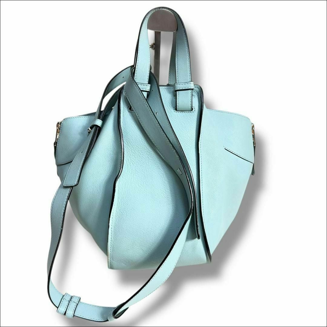 【数々のアワードを受賞】 LOEWE 2WAYバッグ ハンモックスモール ロエベ J7011 - バッグ