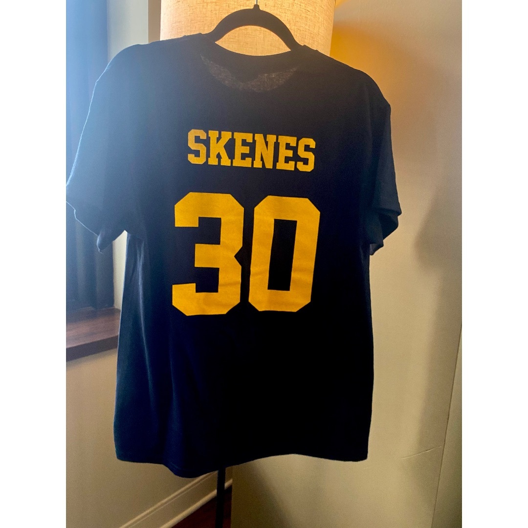 スキーンズ投手のTシャツ