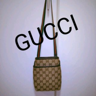 グッチ(Gucci)の早い者勝ち！！GUCCI　ポシェット　ショルダーバッグ(ショルダーバッグ)