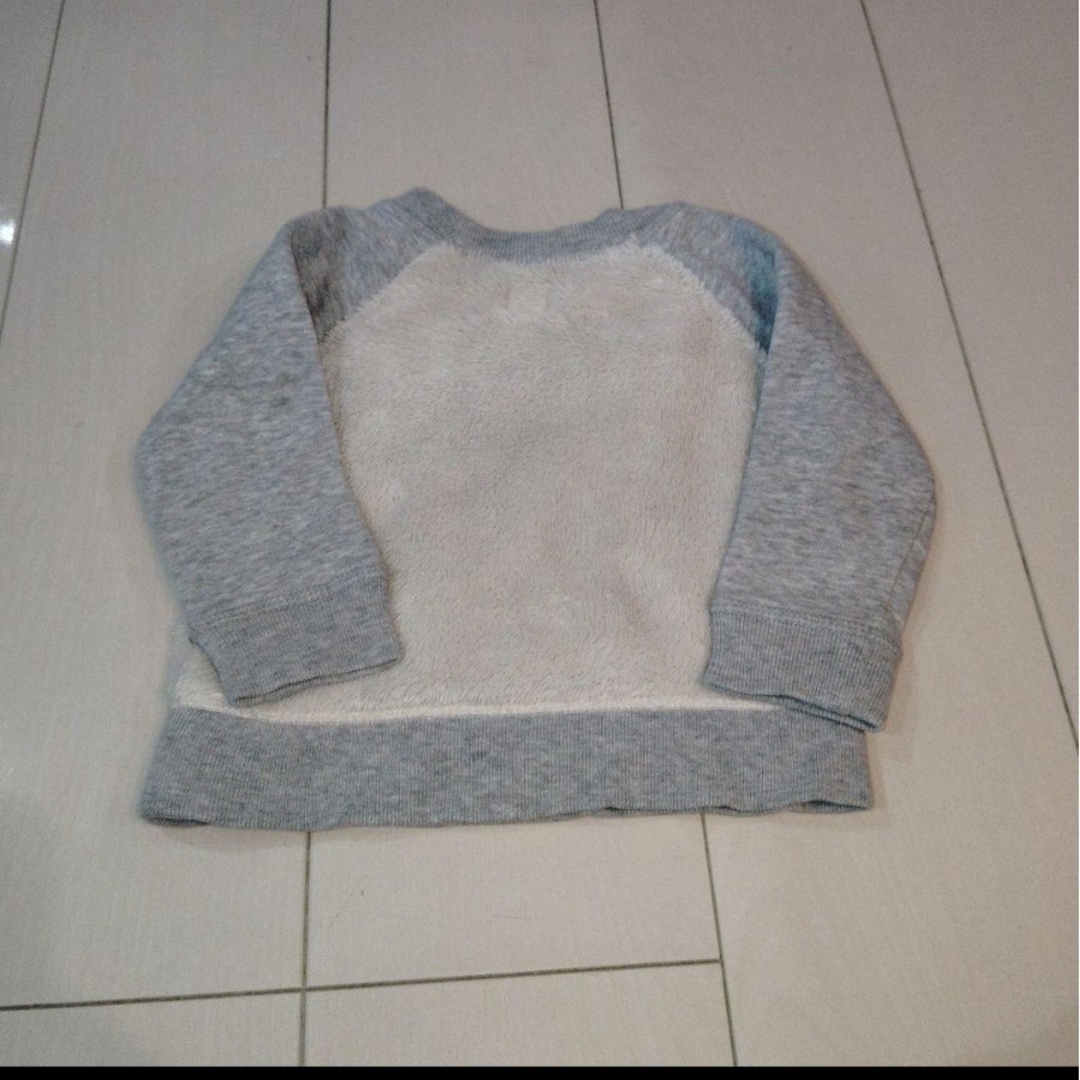 babyGAP(ベビーギャップ)のbaby GAP クマデザイン トレーナー 6-12ヶ月 キッズ/ベビー/マタニティのベビー服(~85cm)(トレーナー)の商品写真