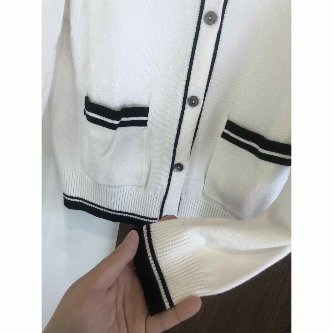 hotwind  クルーネックカーディガン　M レディースのトップス(カーディガン)の商品写真