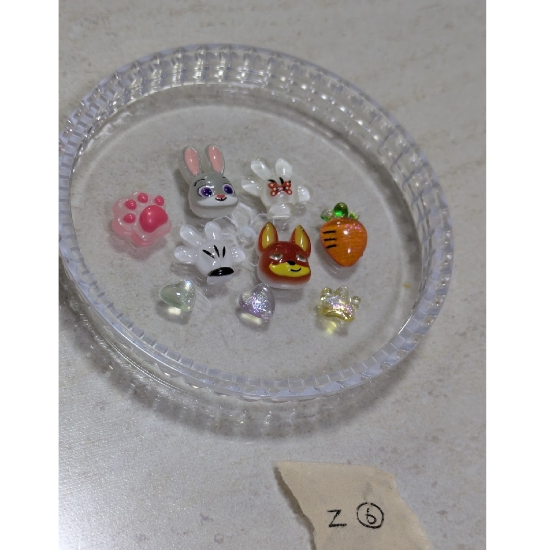 デコパーツ うさぎ きつね ズートピア コスメ/美容のネイル(デコパーツ)の商品写真