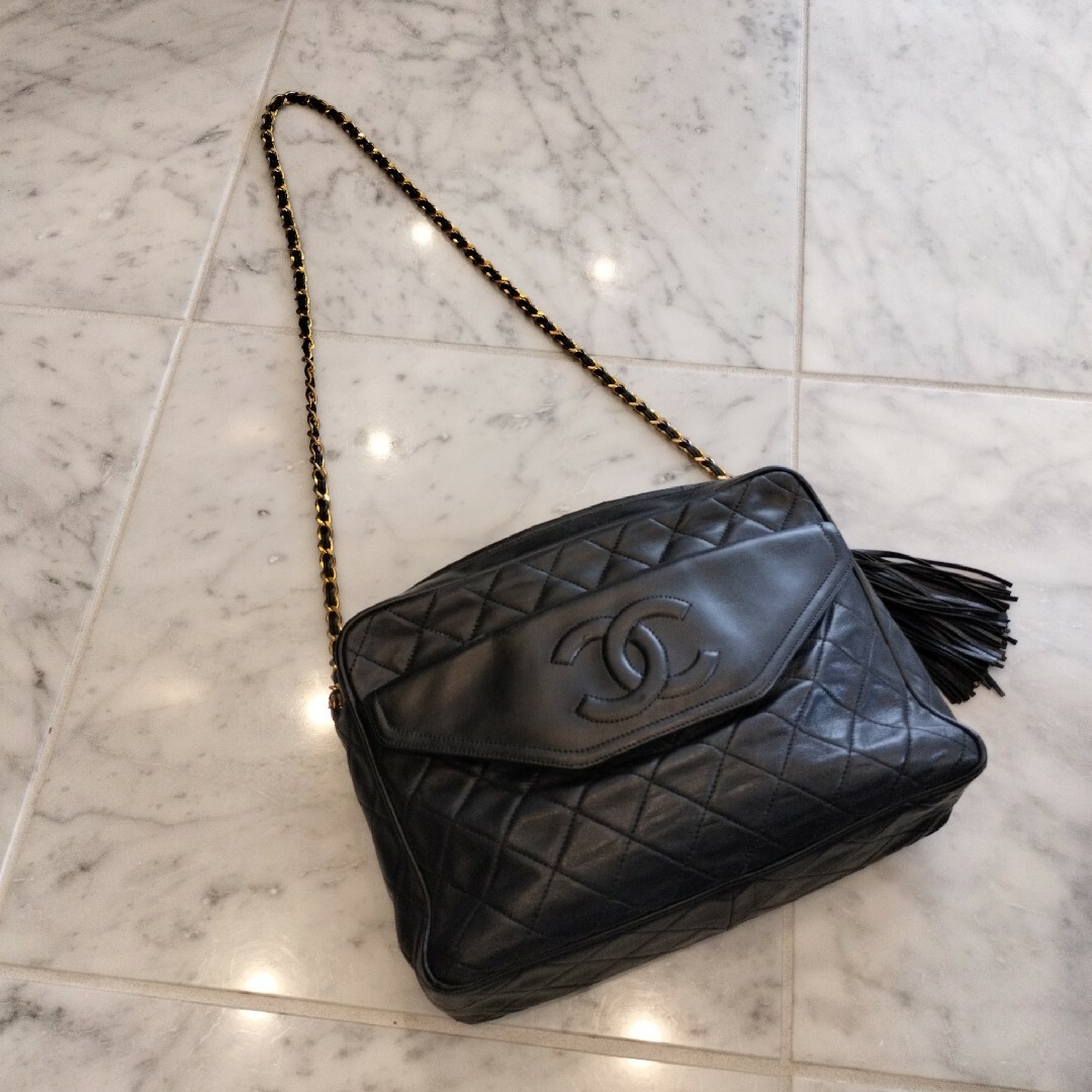 CHANEL - CHANEL ヴィンテージ ショルダーバッグ マトラッセ ブラック
