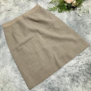 コムサデモード(COMME CA DU MODE)の【COMME CA DU MODE】ベージュ タイトスカート 裏地付き L(ひざ丈スカート)