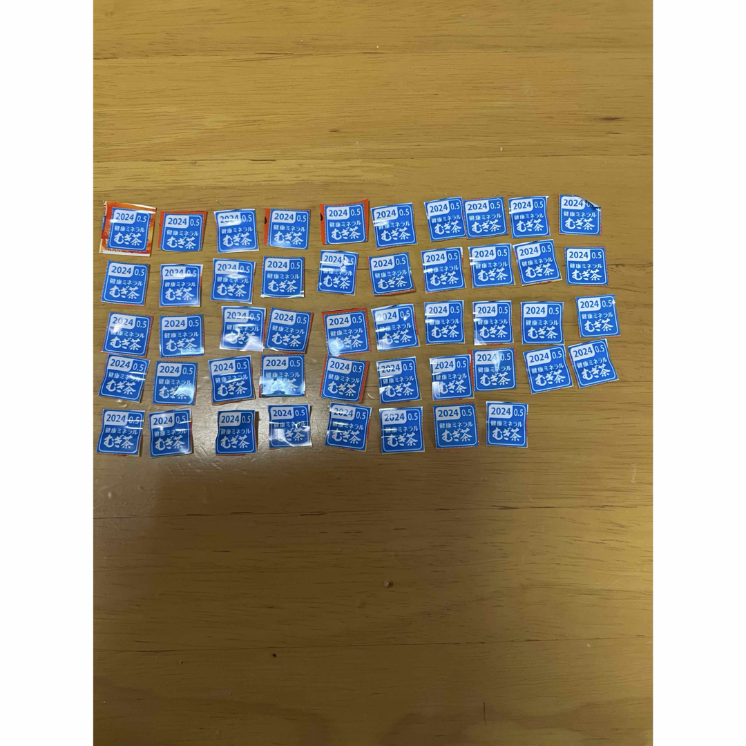 伊藤園(イトウエン)の伊藤園 ミネラル麦茶絶対もらえるキャンペーン 24点① 食品/飲料/酒の飲料(茶)の商品写真