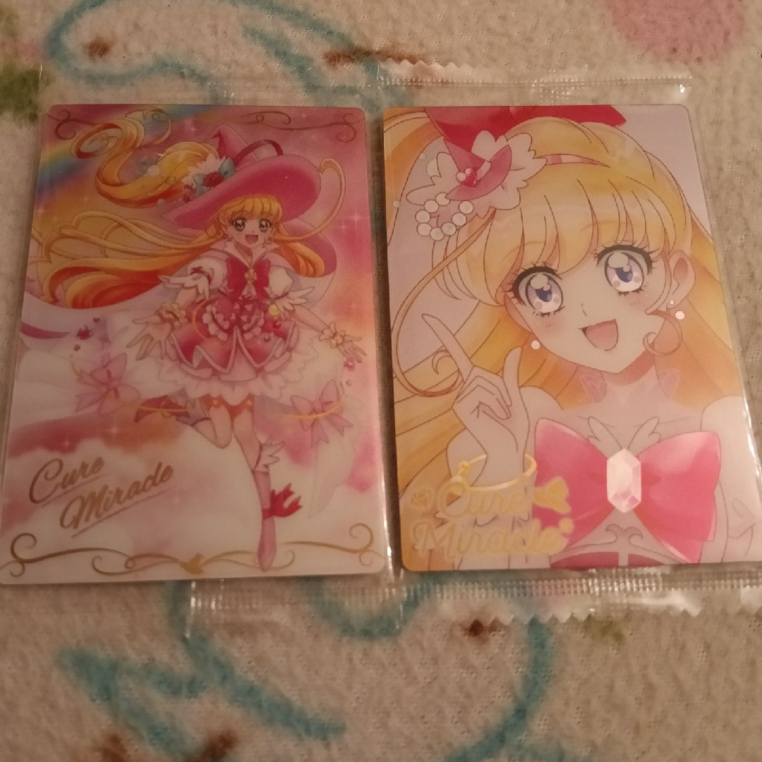 プリキュアウエハース11カード キュアミラクルHRセット エンタメ/ホビーのおもちゃ/ぬいぐるみ(キャラクターグッズ)の商品写真