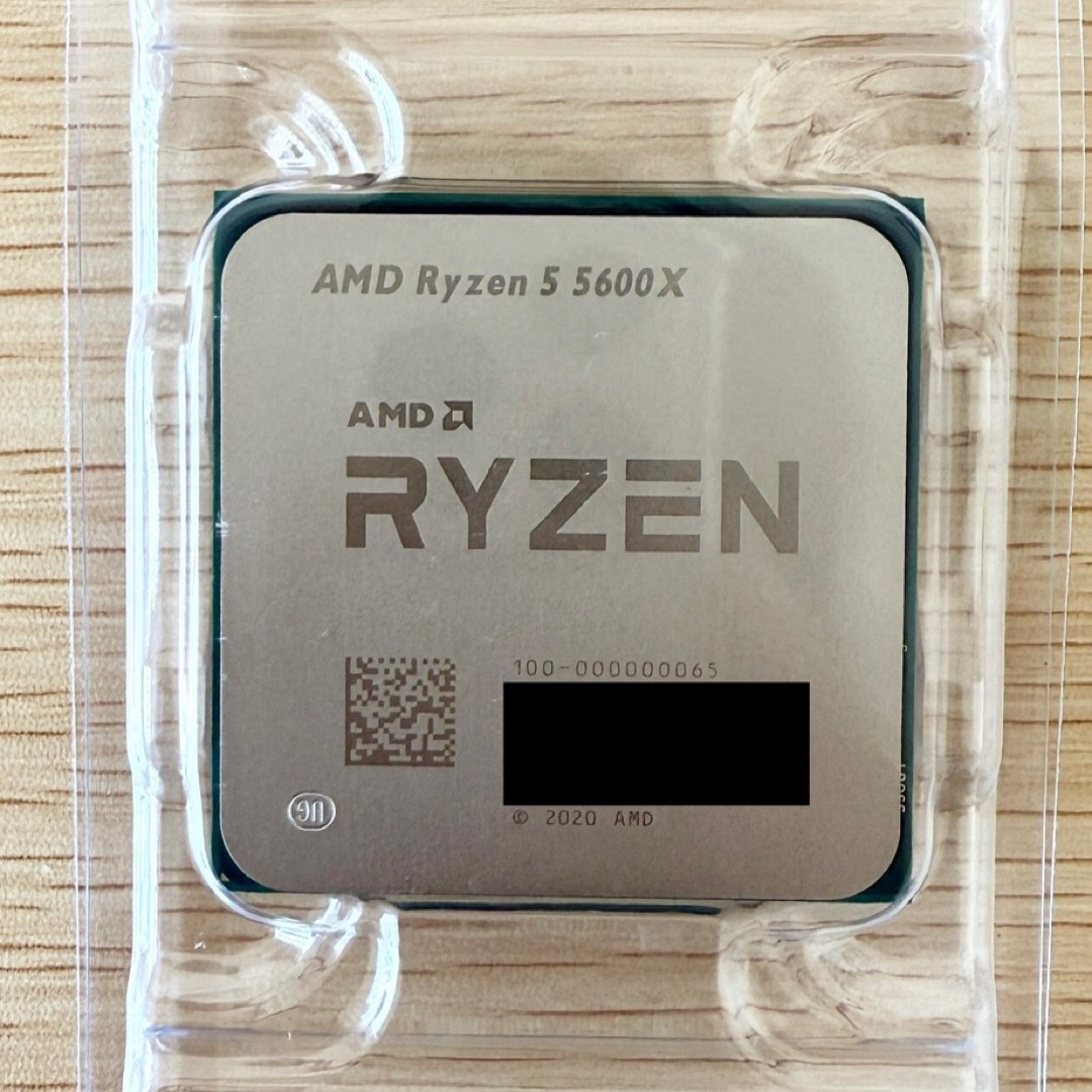 AMD Ryzen 5 5600x 新品バルク品 スマホ/家電/カメラのPC/タブレット(PCパーツ)の商品写真