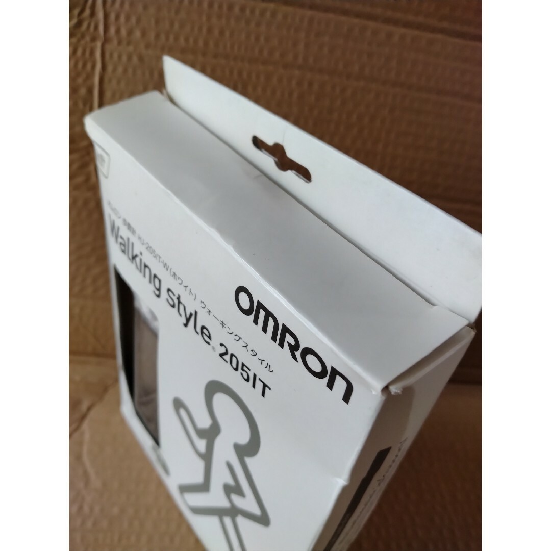 OMRON(オムロン)のオムロン ウェルネスリンク 歩数計 ホワイト HJ-205IT-W(1台) スポーツ/アウトドアのスポーツ/アウトドア その他(その他)の商品写真