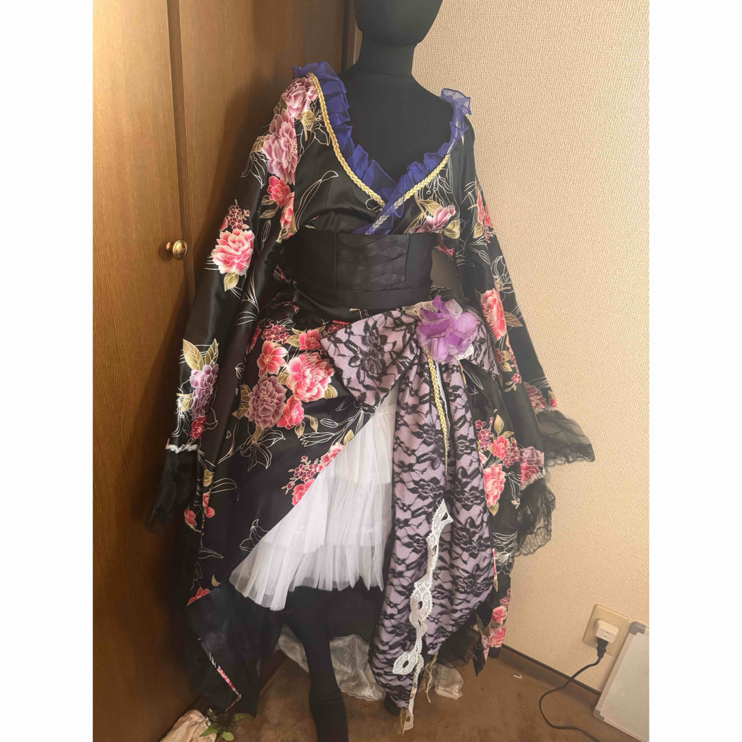 パープル 花魁風 ドレス フリーサイズ コスプレ ウィッグセット おまけ付き エンタメ/ホビーのコスプレ(衣装)の商品写真