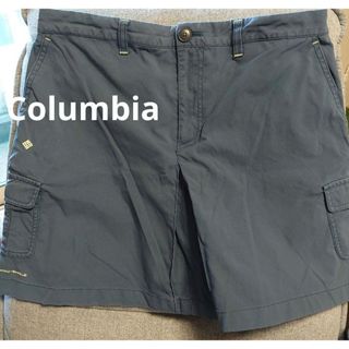 Columbia ネイビー ショートパンツ　サイドポケット　Lサイズ
