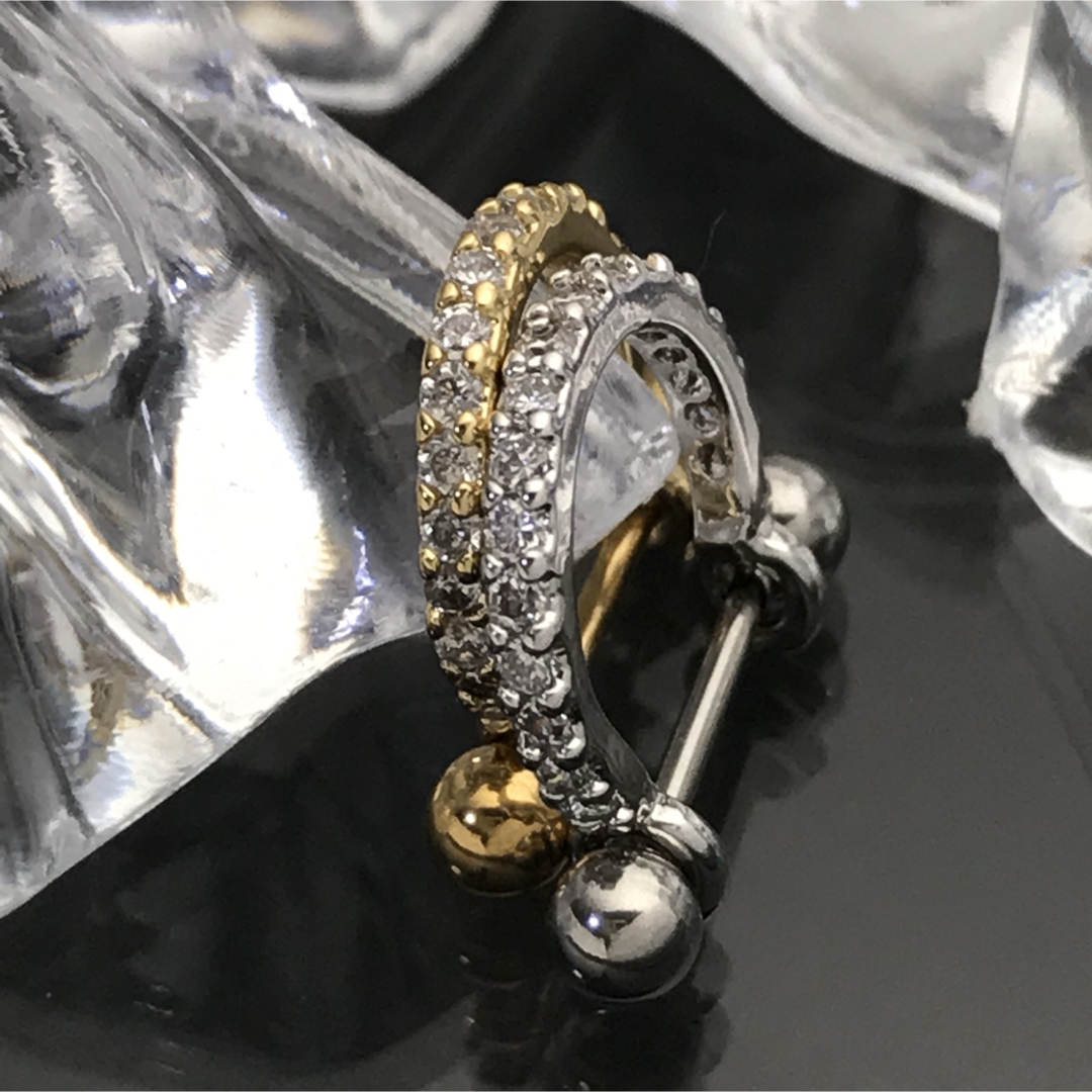 ①《P240／シルバー／1個》czダイヤ軟骨ピアス♡ヘリックス／イヤーロブ レディースのアクセサリー(ピアス)の商品写真