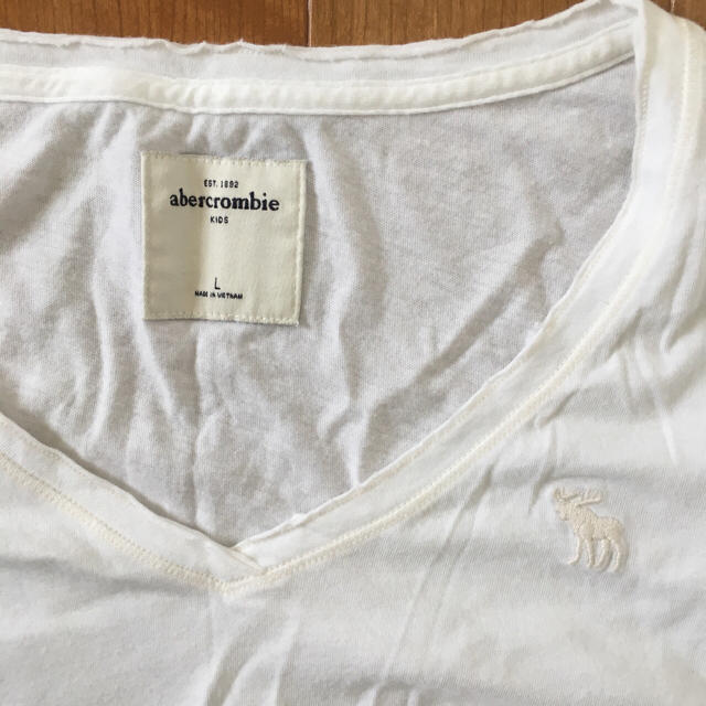 Abercrombie&Fitch(アバクロンビーアンドフィッチ)のアバクロ Tシャツ レディースのトップス(Tシャツ(半袖/袖なし))の商品写真