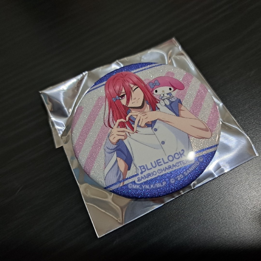 ブルーロック サンリオ 缶バッチ 千切 エンタメ/ホビーのアニメグッズ(バッジ/ピンバッジ)の商品写真
