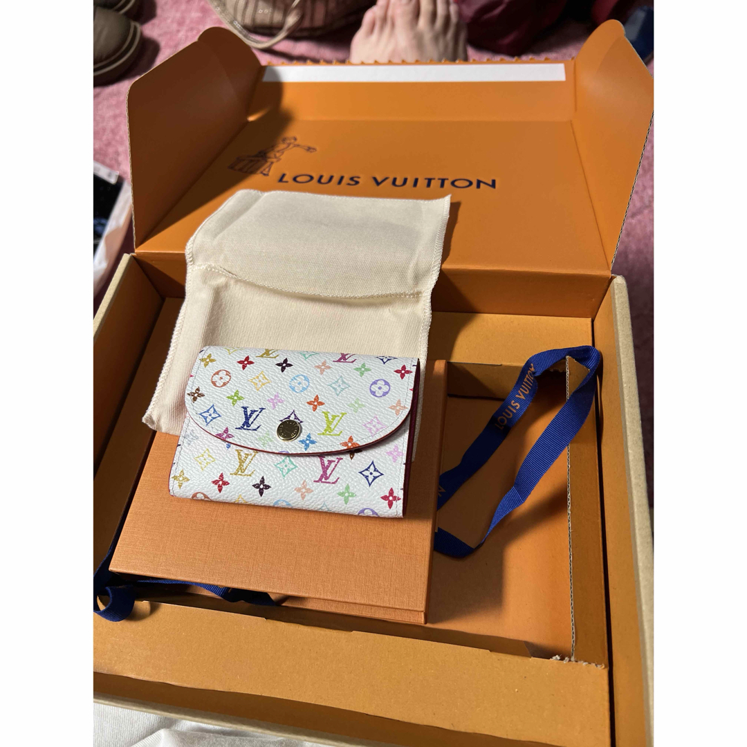 LOUIS VUITTON(ルイヴィトン)のLV × TM ポルトモネ・ロザリ マルチカラー 村上隆 コラボ レディースのファッション小物(財布)の商品写真
