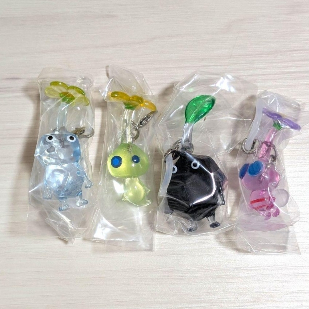 ピクミン めじるしアクセサリー 4点セット エンタメ/ホビーのおもちゃ/ぬいぐるみ(キャラクターグッズ)の商品写真