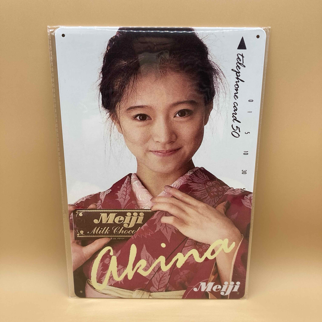 【新品】中森明菜 ブリキ看板 Meijiチョコレート 昭和 エンタメ/ホビーのタレントグッズ(アイドルグッズ)の商品写真