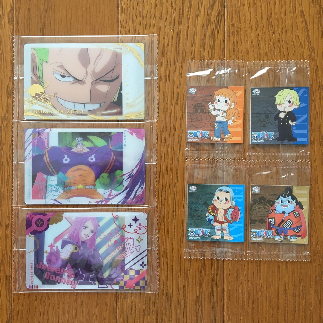 ONE PIECE(ワンピース)のONE PIECE カード+シール エンタメ/ホビーのアニメグッズ(カード)の商品写真