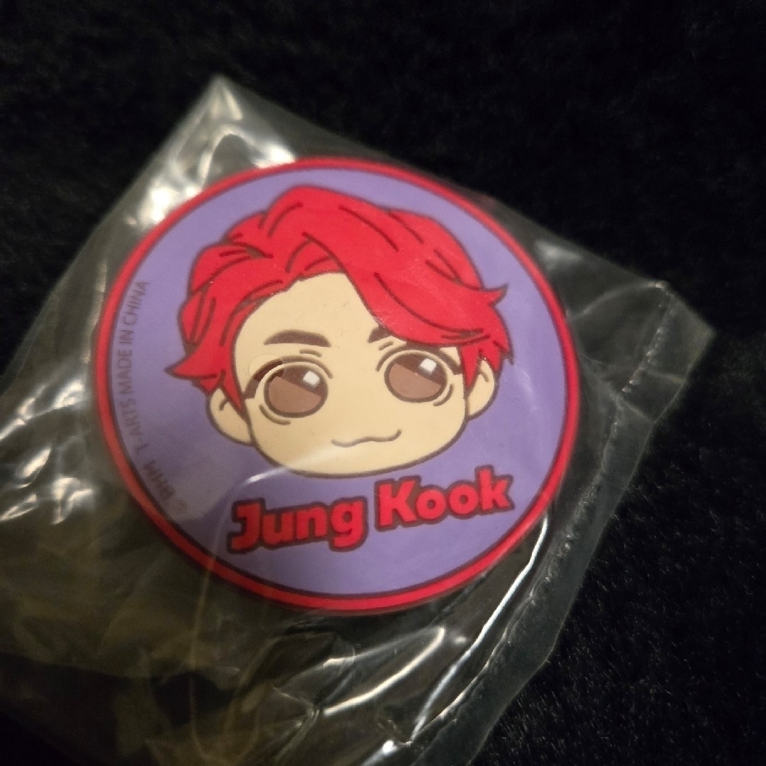 防弾少年団(BTS)(ボウダンショウネンダン)のTinyTAN タイニータン BTS ジョングク スマホグリップ 未使用品 エンタメ/ホビーのタレントグッズ(アイドルグッズ)の商品写真