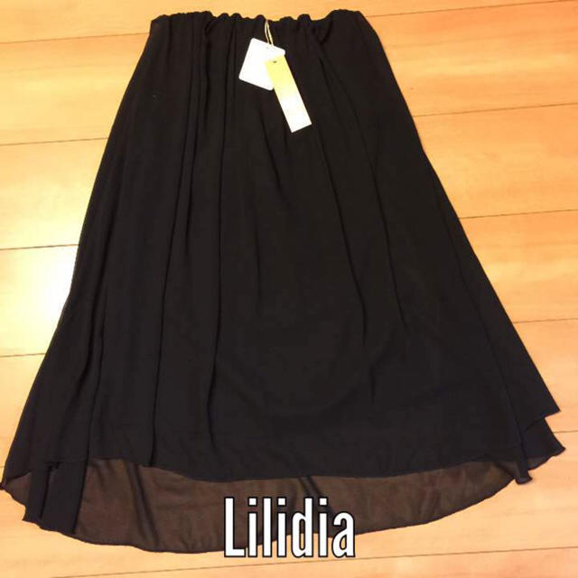 Lilidia(リリディア)の新品タグ付き Lilidia 9200円 シフォンスカート 黒 レディースのスカート(ロングスカート)の商品写真