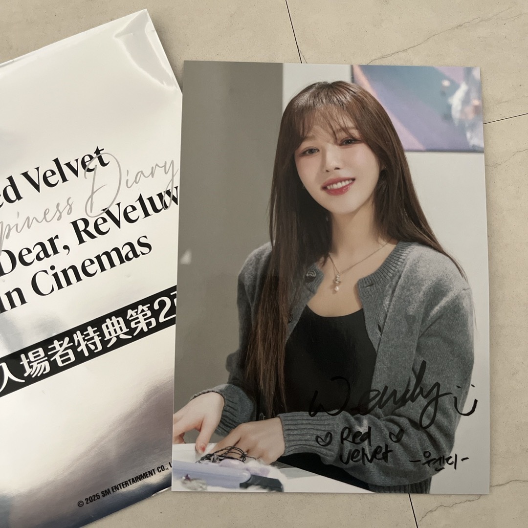 Red Velvet ウェンディ 入場者特典 カード レドベル 映画 エンタメ/ホビーのCD(K-POP/アジア)の商品写真