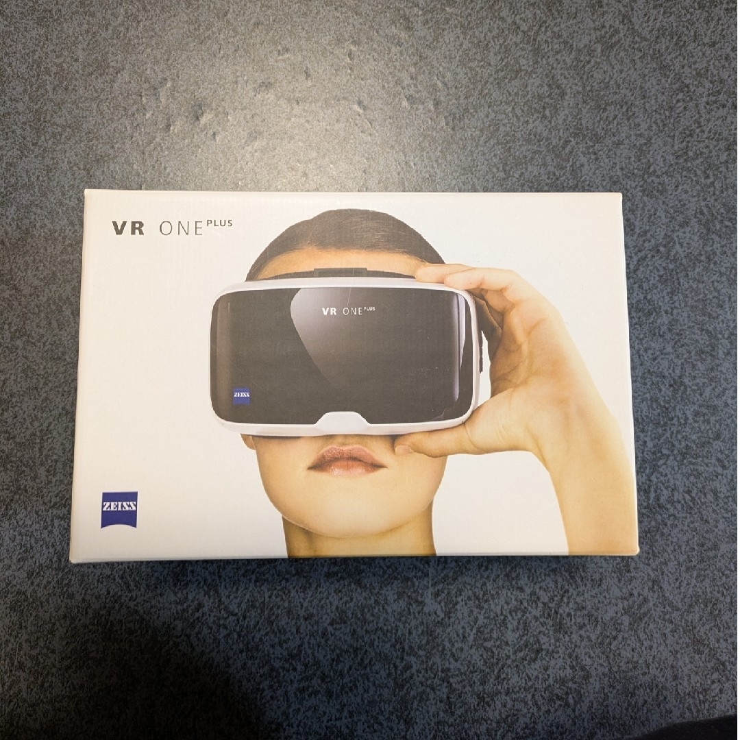 ZEISS(カールツァイス)のVR ONE plus エンタメ/ホビーのゲームソフト/ゲーム機本体(その他)の商品写真