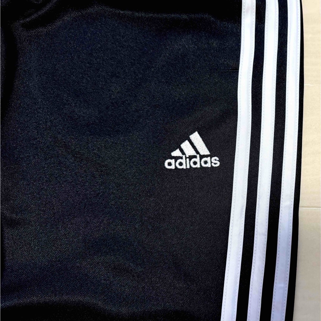 adidas(アディダス)の新品★adidas★アディダス スリーストライプ トラックパンツ ジャージ 刺繍 メンズのパンツ(その他)の商品写真