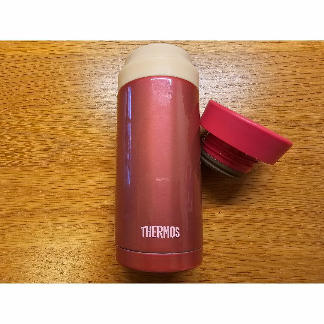 THERMOS(サーモス)のサーモス マグボトル 0.2L 中古 インテリア/住まい/日用品の日用品/生活雑貨/旅行(日用品/生活雑貨)の商品写真