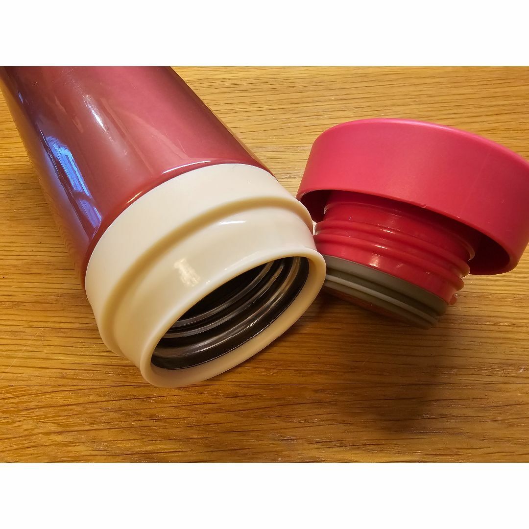 THERMOS(サーモス)のサーモス マグボトル 0.2L 中古 インテリア/住まい/日用品の日用品/生活雑貨/旅行(日用品/生活雑貨)の商品写真