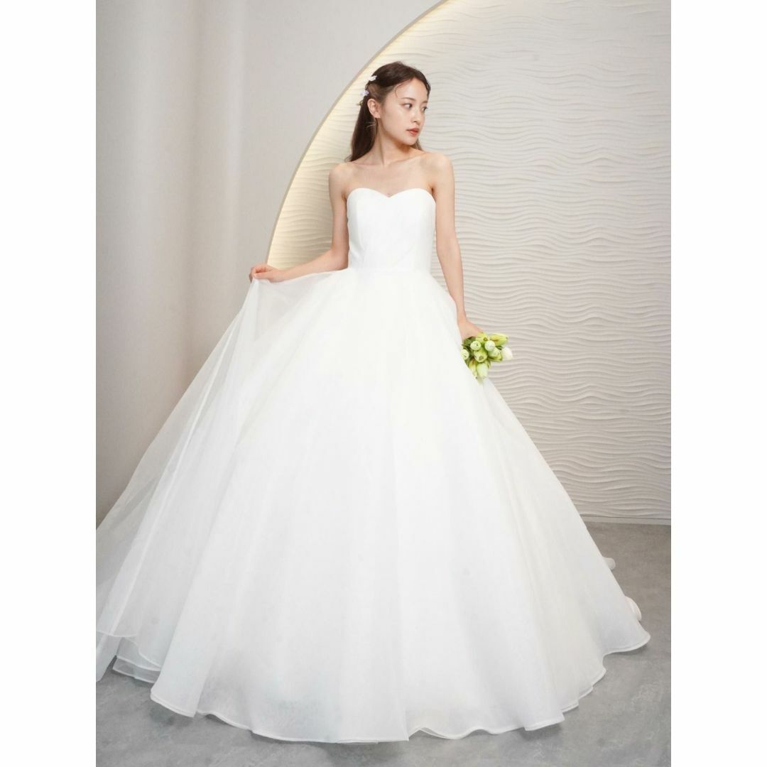 上品！ウエディングドレス ベアトップ プリンセスライン 結婚式/披露宴